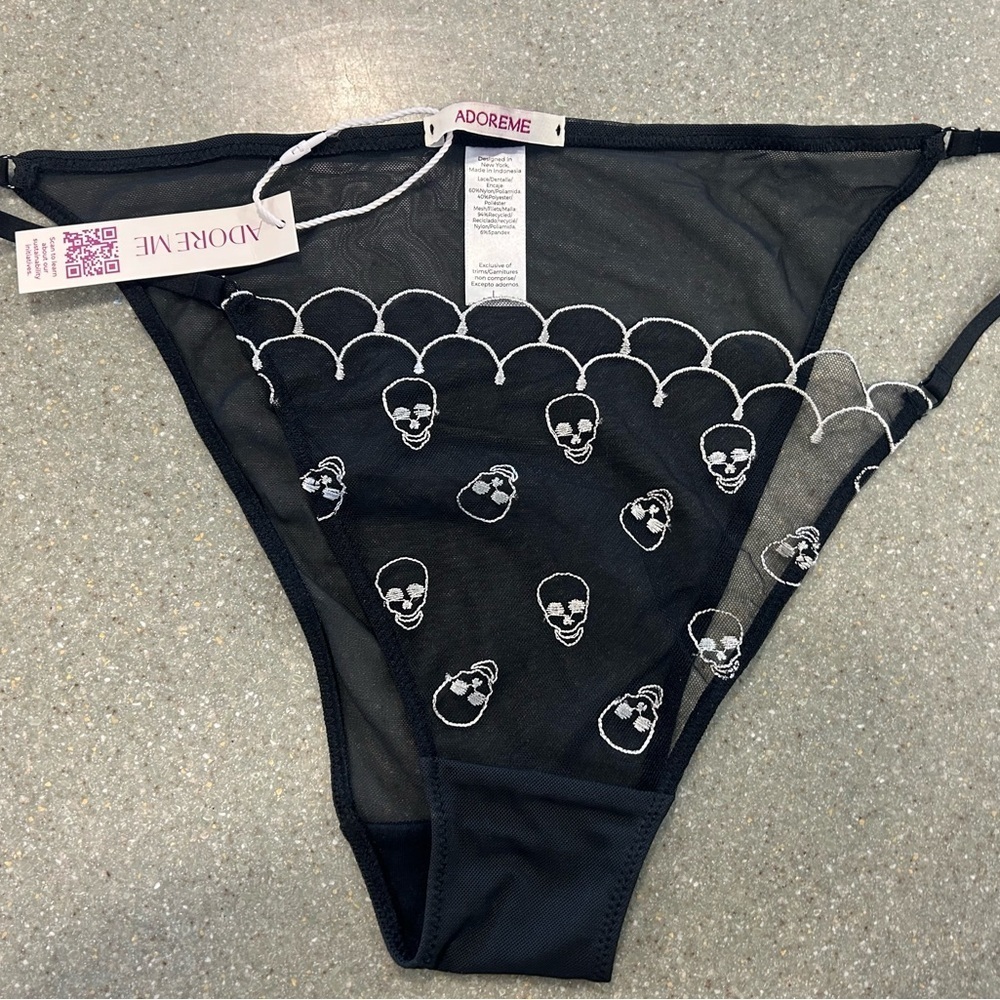 Adore me 2 pair panties NWT - Picture 2 of 7